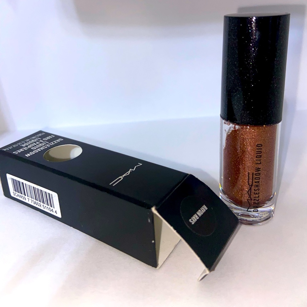MAC Dazzleshadow Eye shadow